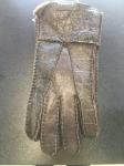 Crown Cap Mens Sheepskin Glove